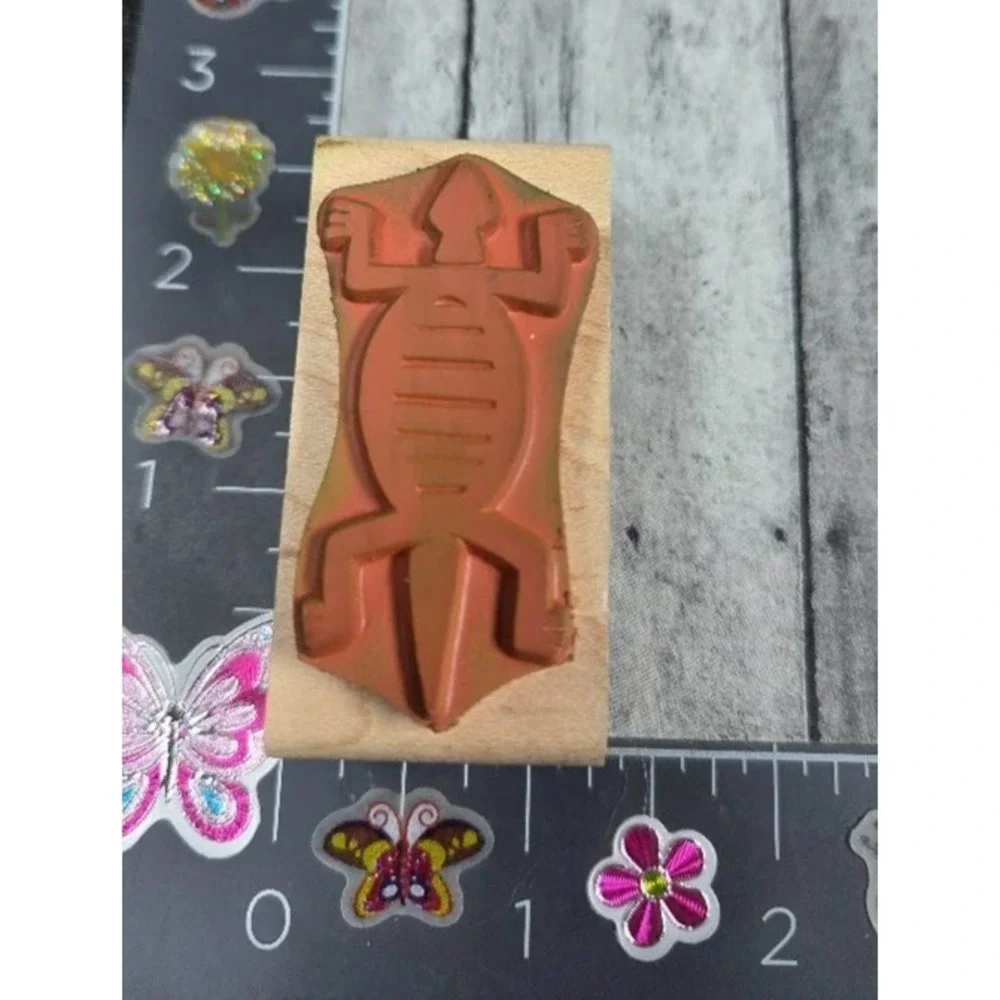 Rubber Stampede Primitive Lizard A2214C 2002 Rubber Stamp Wood #N64